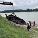Brandeinsatz (B3) Bootsbrand auf der Donau am 30.08.2020