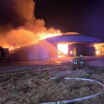Großbrand einer Lagerhalle in Mannsdorf