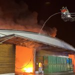 Großbrand einer Lagerhalle in Mannsdorf